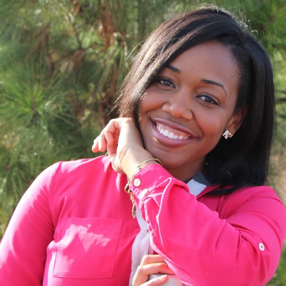 Meet your Posher, Brielle - Picture 1 of 1